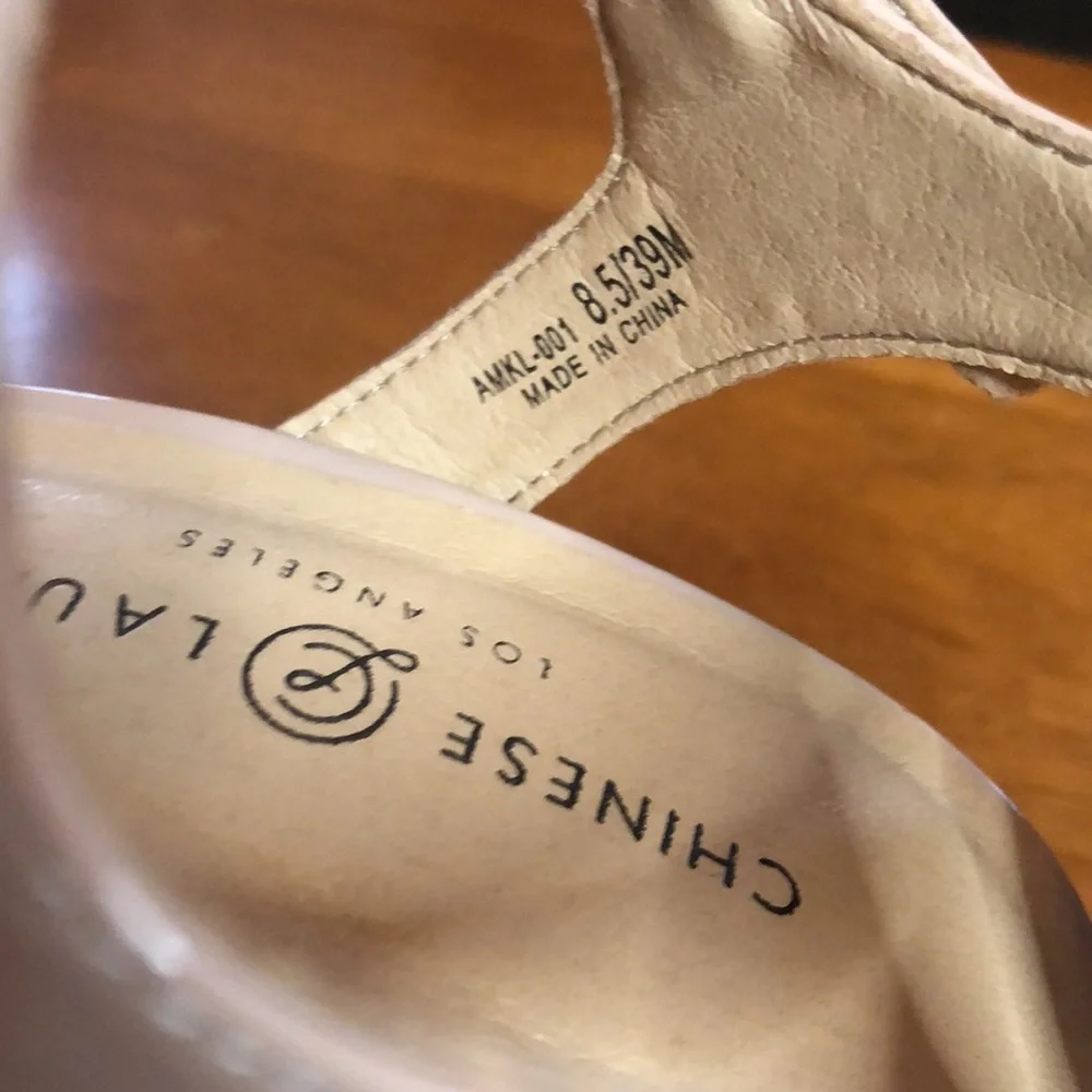 Chinese Laundry Alanah Nude Platform block heel Sandals ankle strap Size 8.5
